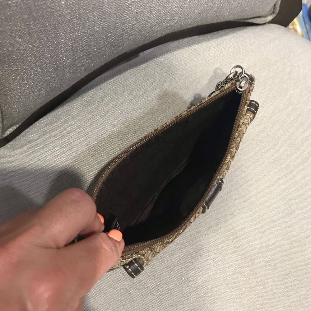 Coach signature soho buckle wristlet in brown - Picture 5 of 11